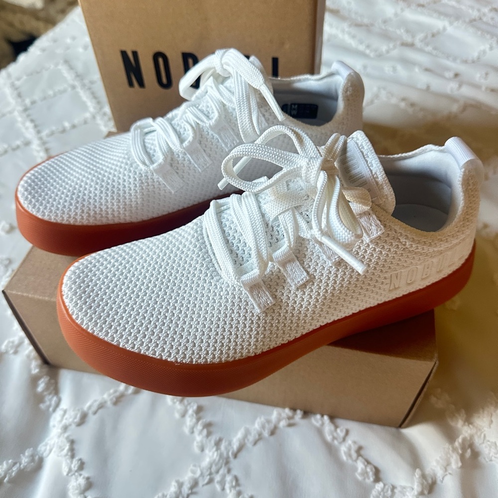 NOBULL New Rec Knit white casual shoe. Women’s 8, Men’s 6.5